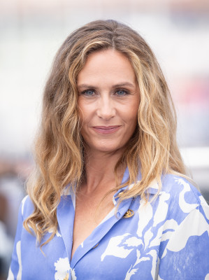 Cécile de France profile Photo
