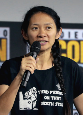 Chloé Zhao profile Photo