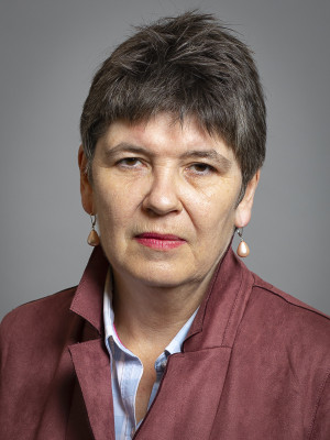 Claire Fox profile Photo