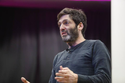 Dan Ariely profile Photo