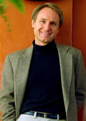Dan Brown profile Photo
