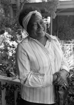 Esther Rolle profile Photo
