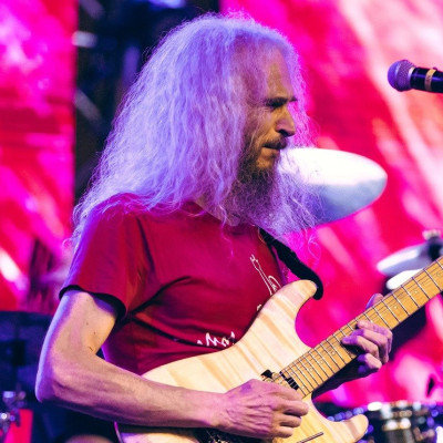 Guthrie Govan profile Photo