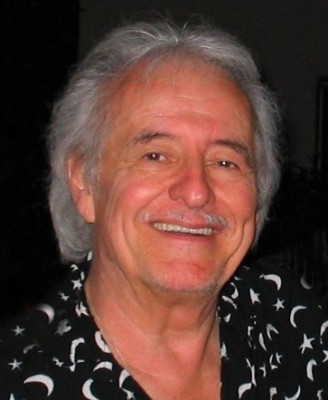 Henry Darrow profile Photo