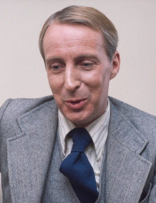 Ian Richardson profile Photo