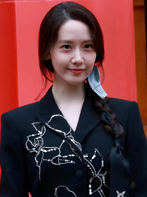 Im Yoon-ah profile Photo