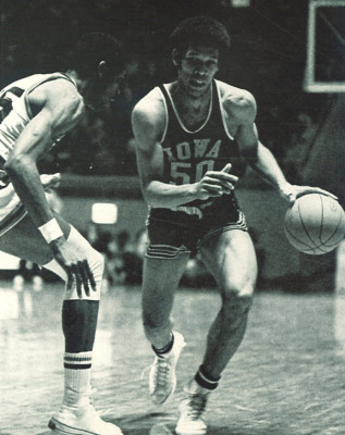 John Johnson (basketball, born 1947) profile Photo