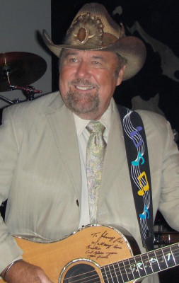 Johnny Lee (singer) profile Photo