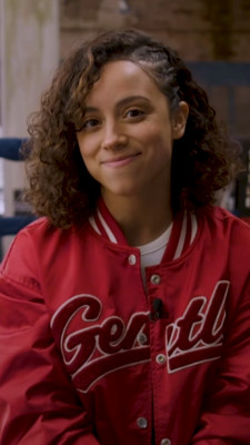 Kiana Madeira profile Photo