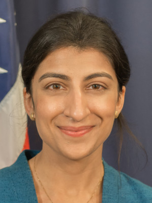 Lina Khan profile Photo