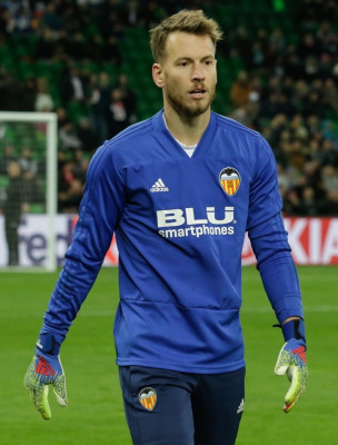 Neto (footballer, born 1989) profile Photo