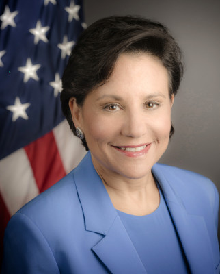 Penny Pritzker profile Photo