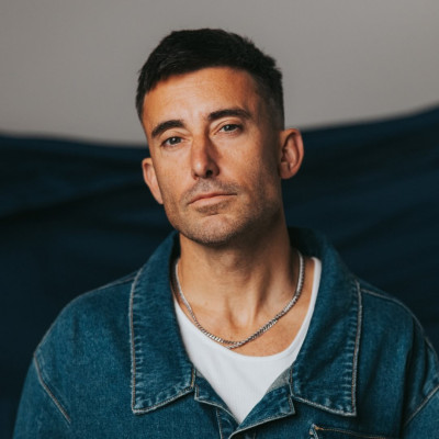 Phil Wickham profile Photo