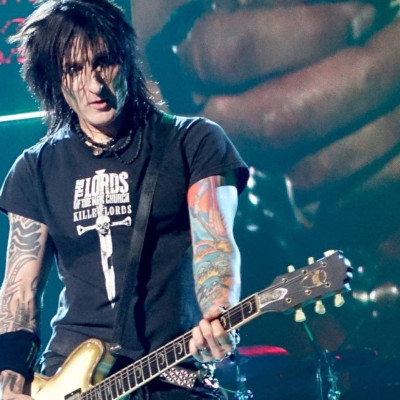 Richard Fortus profile Photo