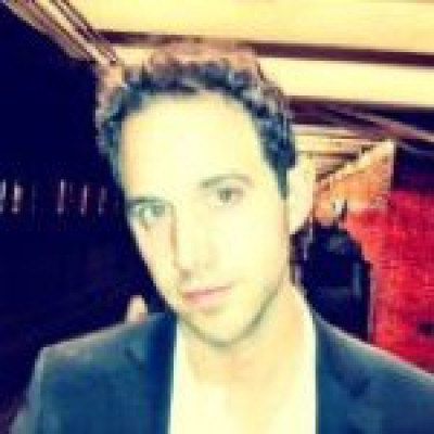 Santino Fontana profile Photo