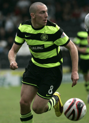 Scott Brown (footballer, born June 1985) profile Photo