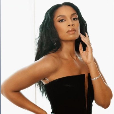Susan Kelechi Watson profile Photo