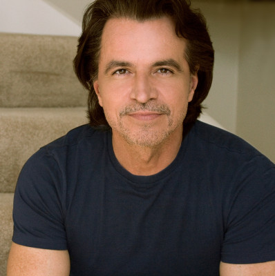Yanni profile Photo