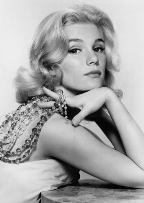 Yvette Mimieux profile Photo