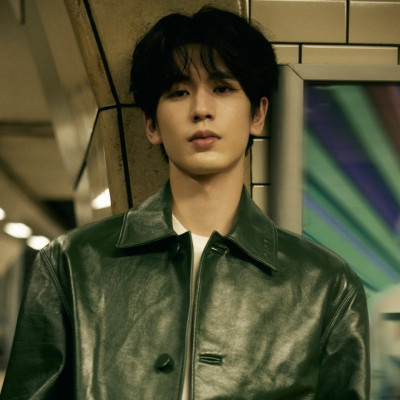 Zhang Linghe profile Photo