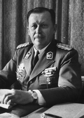 Alfredo Stroessner profile Photo