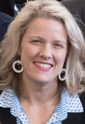 Clare O'Neil profile Photo