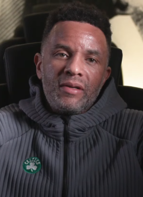 Damon Stoudamire profile Photo
