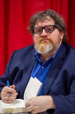 Ernest Cline profile Photo