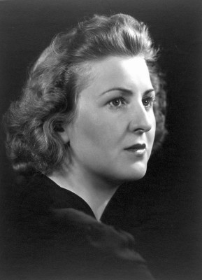 Eva Braun profile Photo