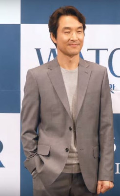 Han Suk-kyu profile Photo