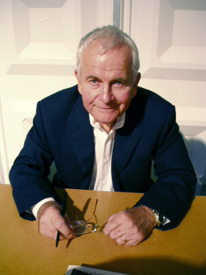 Ian Holm profile Photo