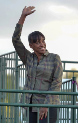 Jackie Joyner-Kersee profile Photo