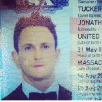 Jonathan Tucker profile Photo