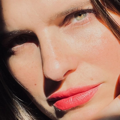 Lake Bell profile Photo