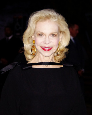 Lynn Wyatt profile Photo