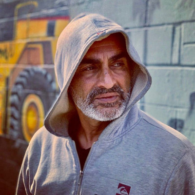 Navid Negahban profile Photo
