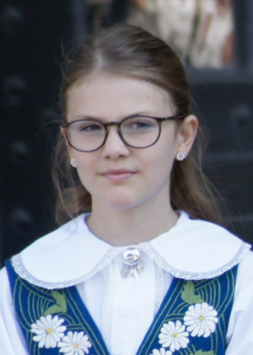 Princess Estelle, Duchess of Östergötland profile Photo