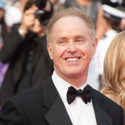 Raphael Sbarge profile Photo