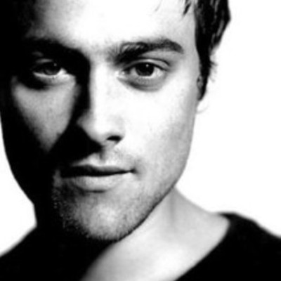 Stuart Townsend profile Photo
