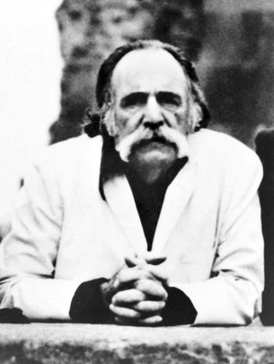 William Saroyan profile Photo